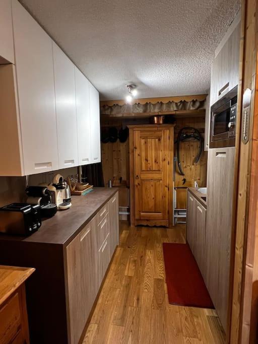 Appartement La Clusaz Avec Terrasse Sur Les Pistes De Ski Manigod Exterior foto